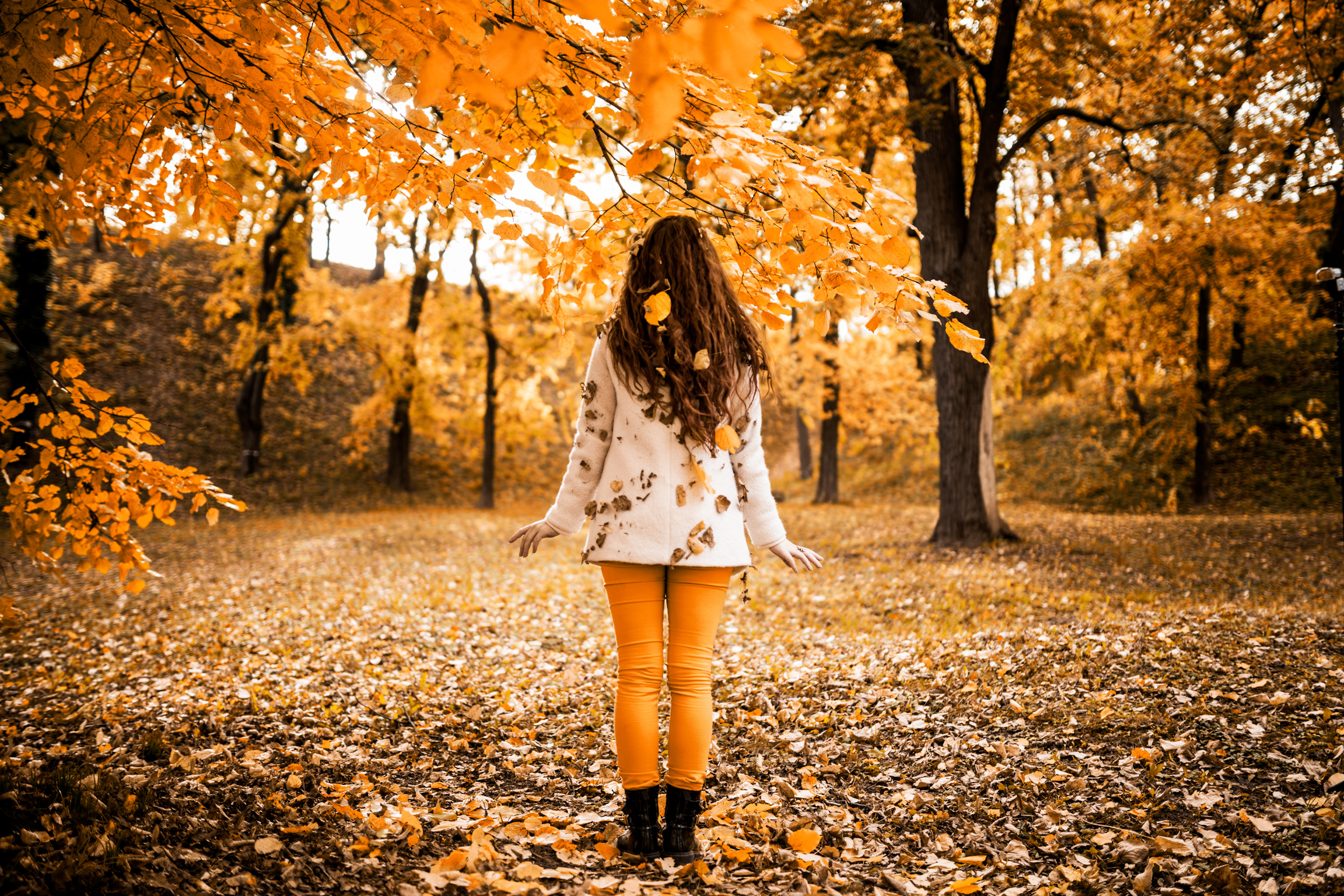 Woman in autumn.